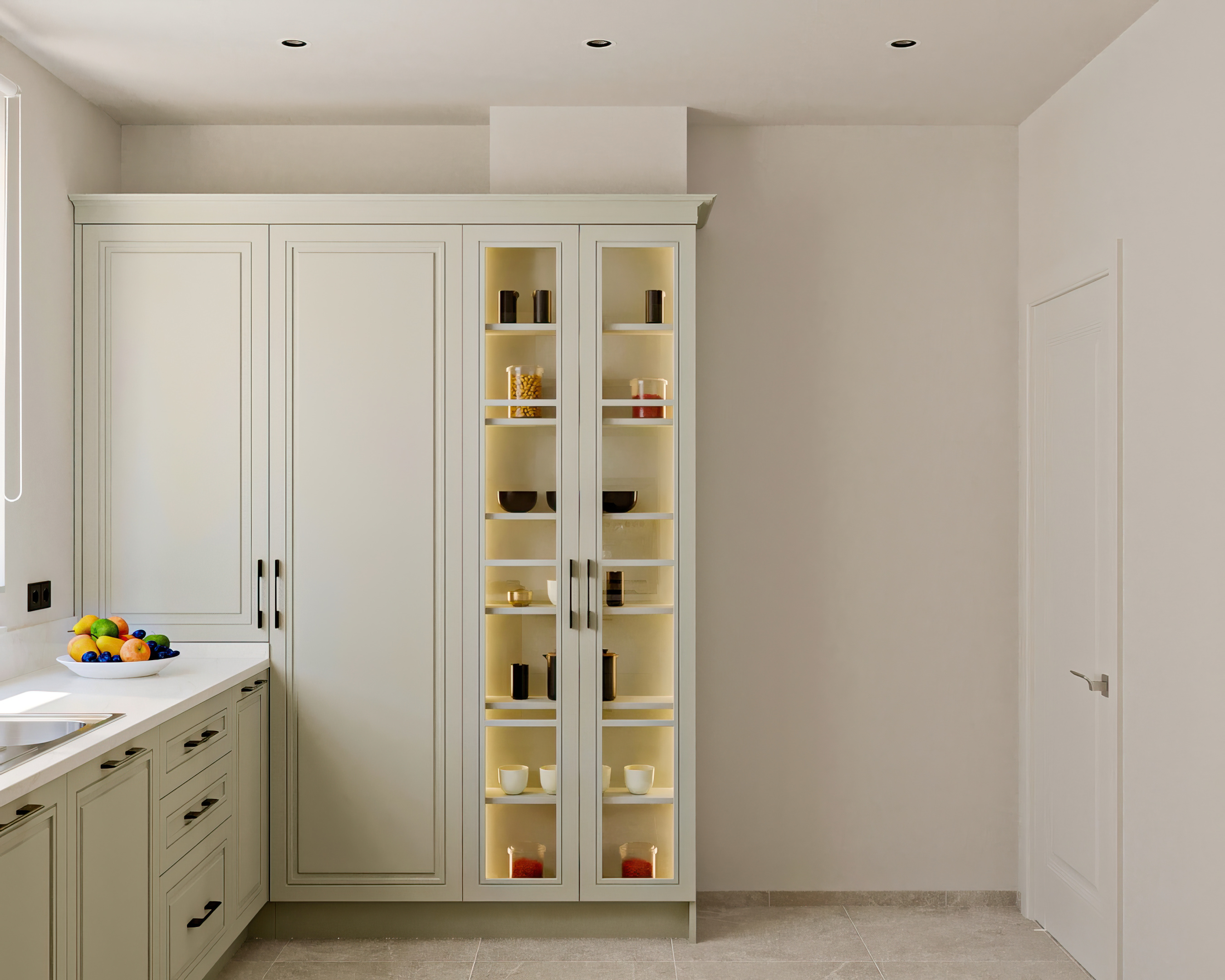 Neoclassical Lacquer Kitchen